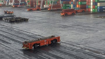 CONTAINER TERMINAL, ROTTERDAM PORT, UNMANNED TRUCKS 02