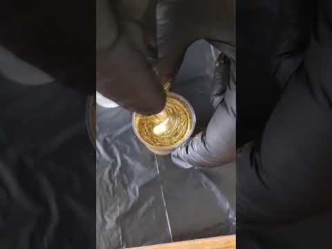 ساخت رنگ طلایی با رنگ پودری برای اجرای کار