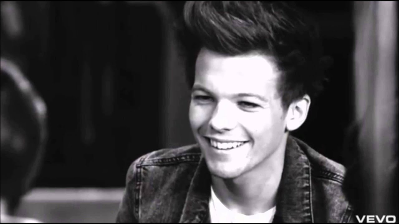 One Direction - Little Things Louis&#39;s SOLO - YouTube