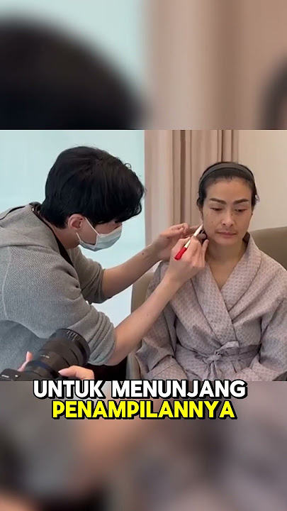 Iis Dahlia Undergoes Facelift, Surgery Lasts Up to 12 Hours