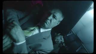 Emir Can İğrek Çiftetelli Muhteşem Efektif Sahne Resimi