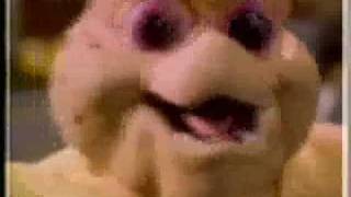 Dinosaurs Talking Baby Sinclair Doll Commercial from 1991 screenshot 1