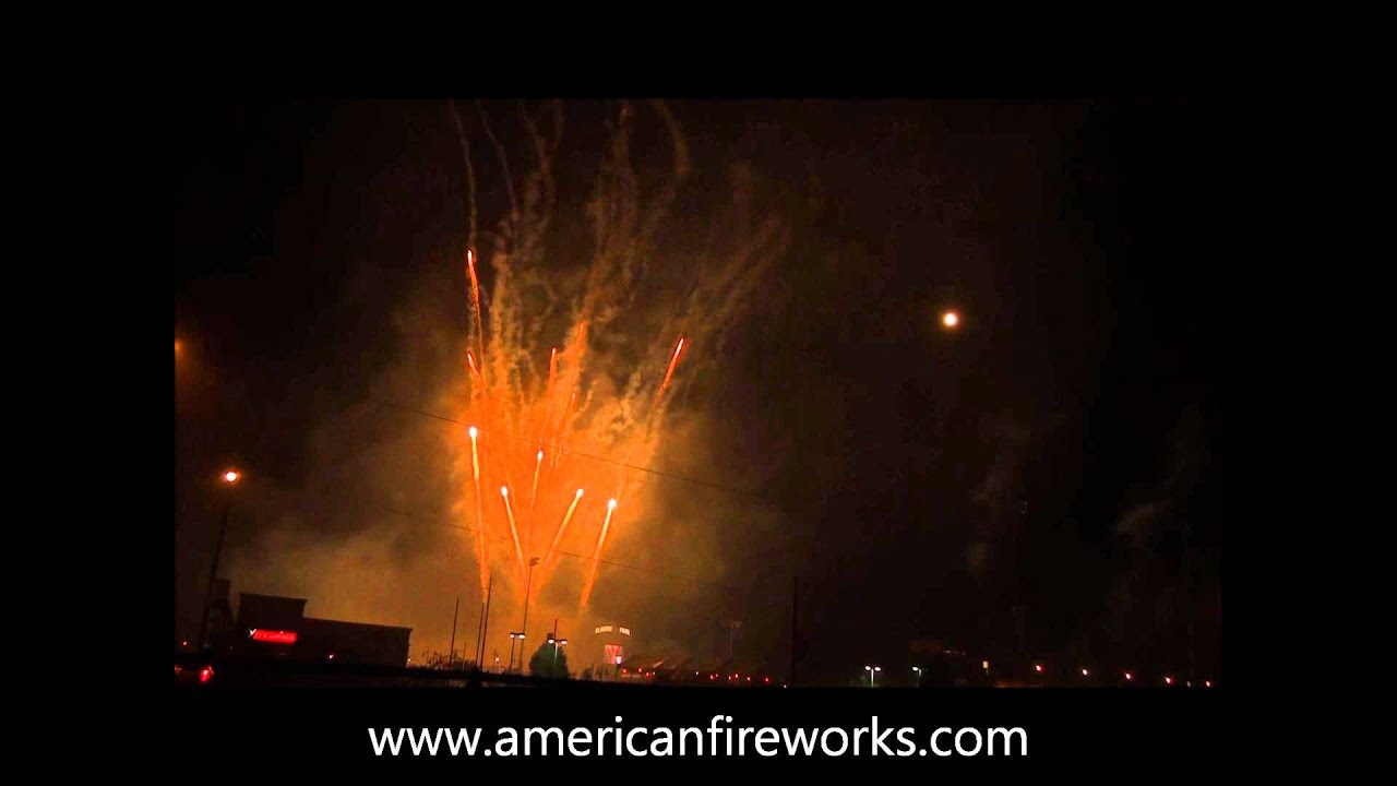 2011 RoverFest Fireworks - American Fireworks Company - YouTube