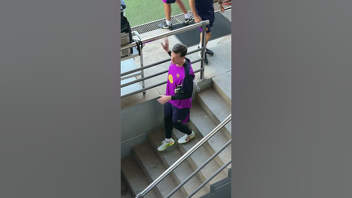 See you tomorrow, Tek! 👋  #fcbarcelona #football #szczęsny #shorts