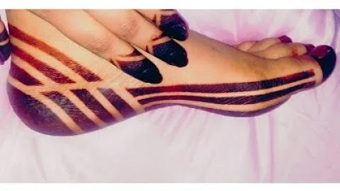 طريقه سهله /حنه سودانيه بالشريط اعمليها بنفسك/حنة مميزه للعيد/use the tape to make this unique henna