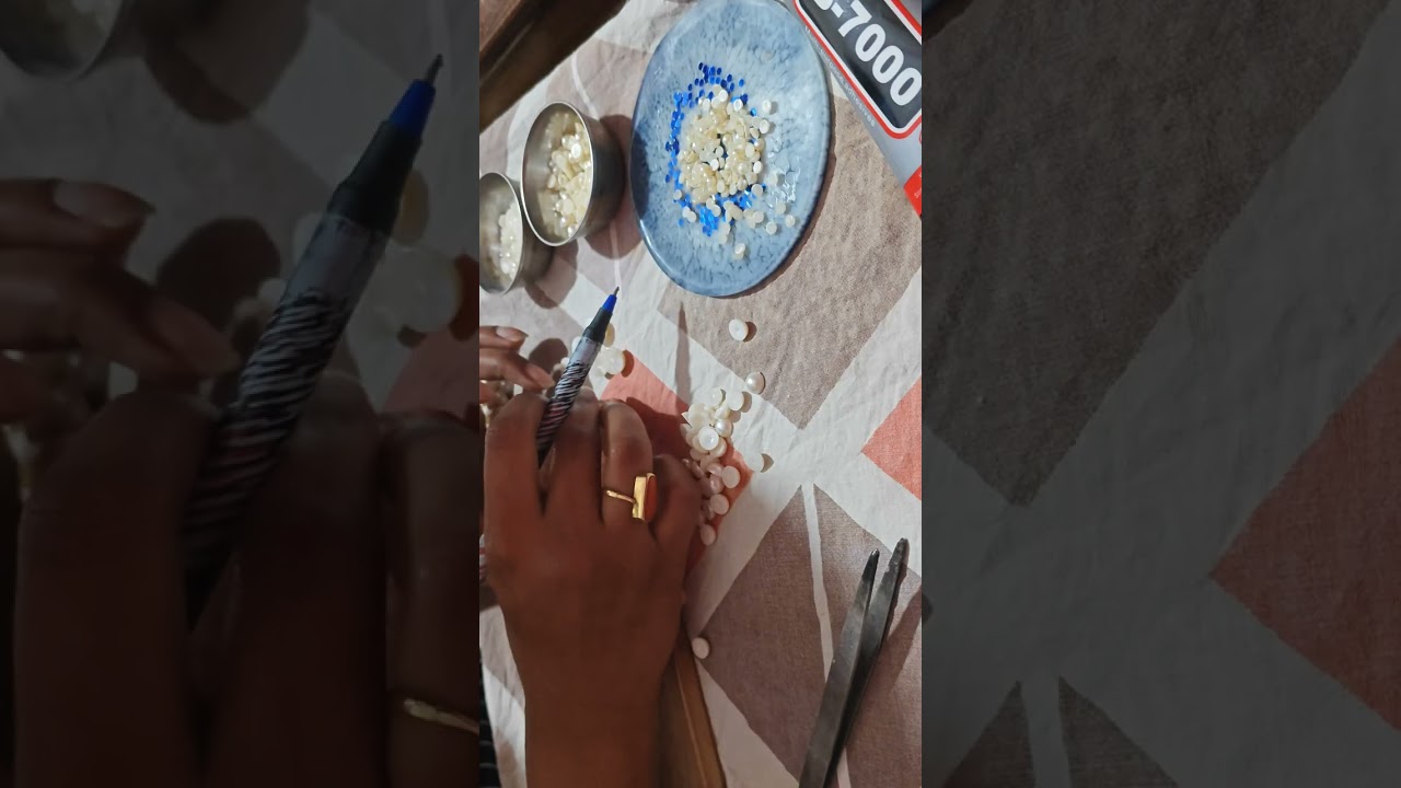 How to make home made pearl phone cover 