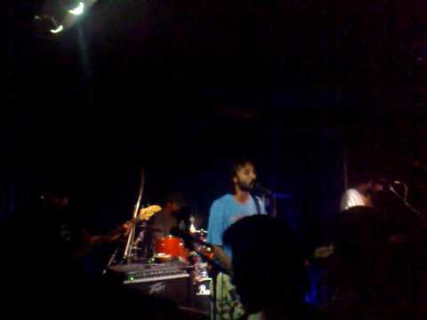 Lounge Piranha - Gun Song