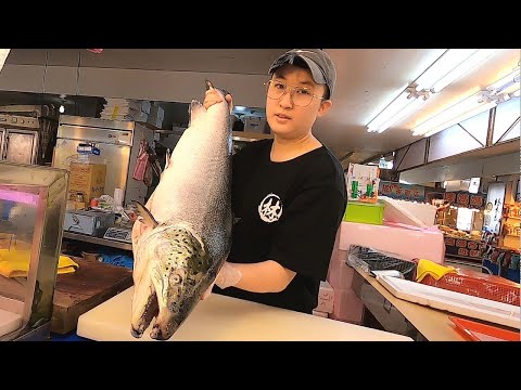 新鮮鮭魚切割技巧 & 鮭魚生魚片 - 永安漁港林生魚片 How to Cut a Salmon for Sashimi