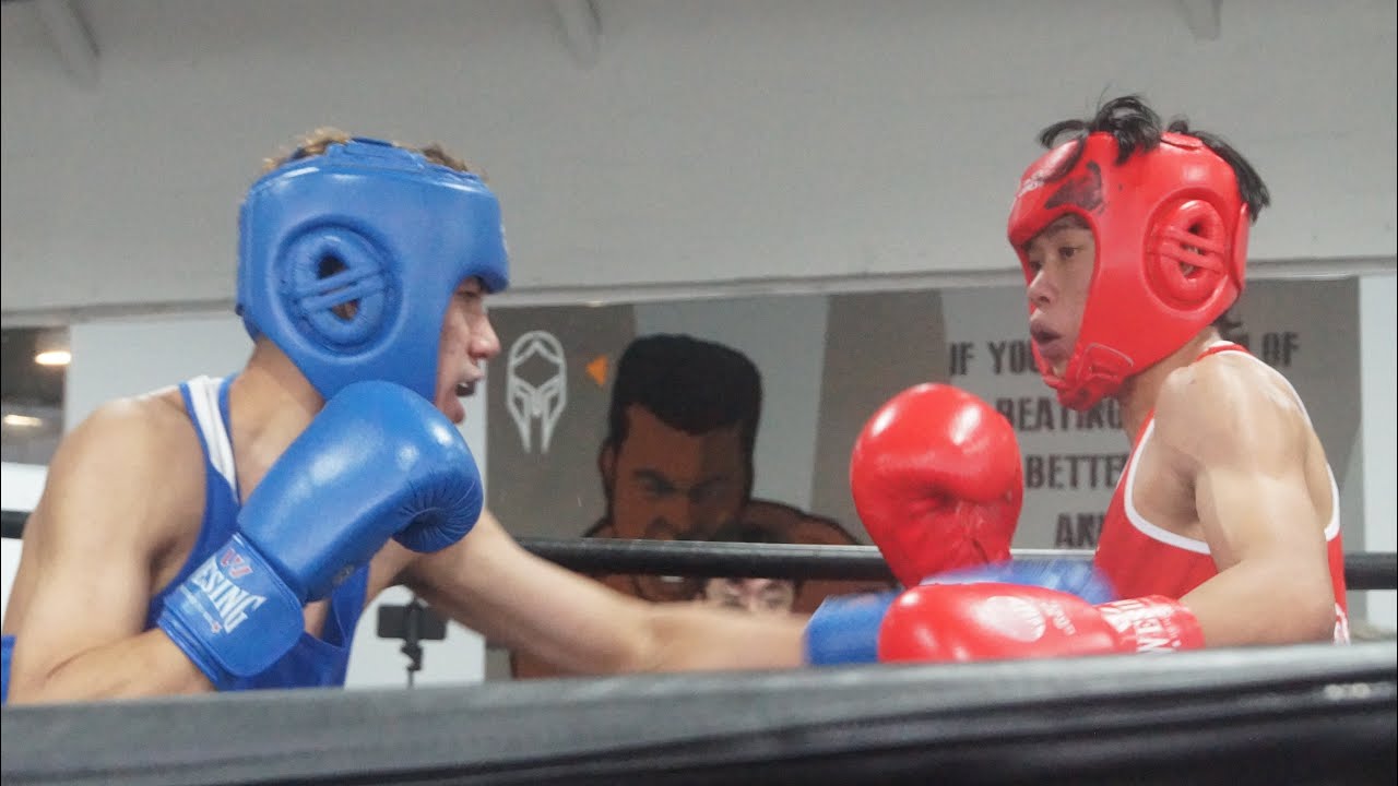 Erfan Hakeem VS Calros Ong 2 (Spartans Youth Boxing Competition) - YouTube