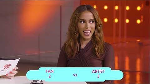Anitta Goes Head To Head With Her Biggest Fan! | Fan Vs Artist Trivia