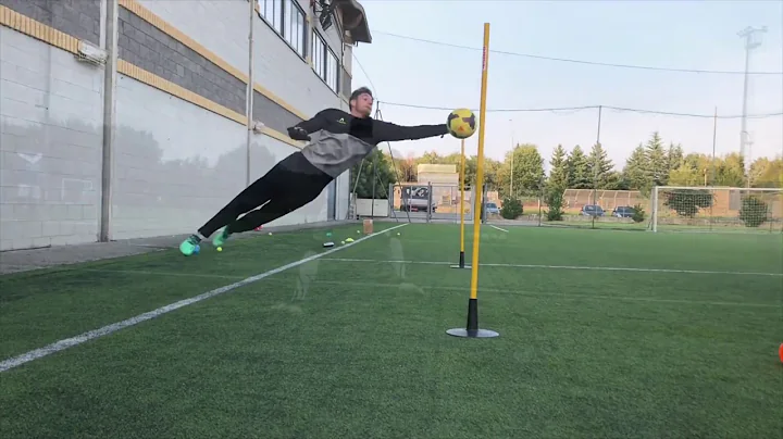 FULL GOALKEEPER TRAINING