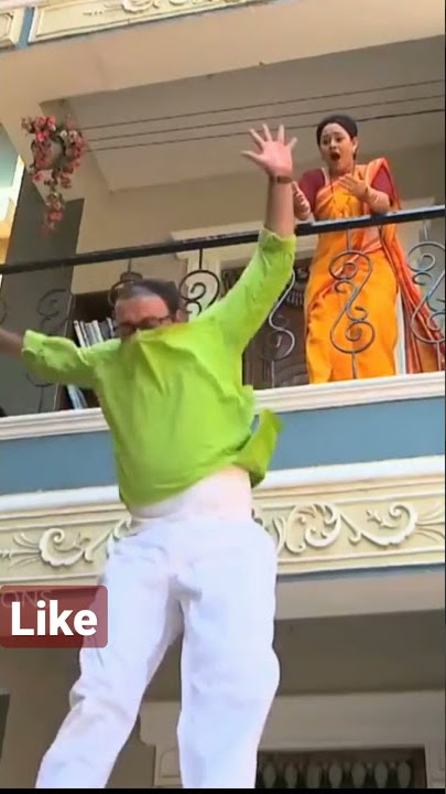 bhide jumps from balcony | taarak mehta ka ulta chashma #shorts #youtubeshortsfeature #ytshortsindia