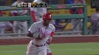 PHI@PIT: Brown crushes a two-run shot to right