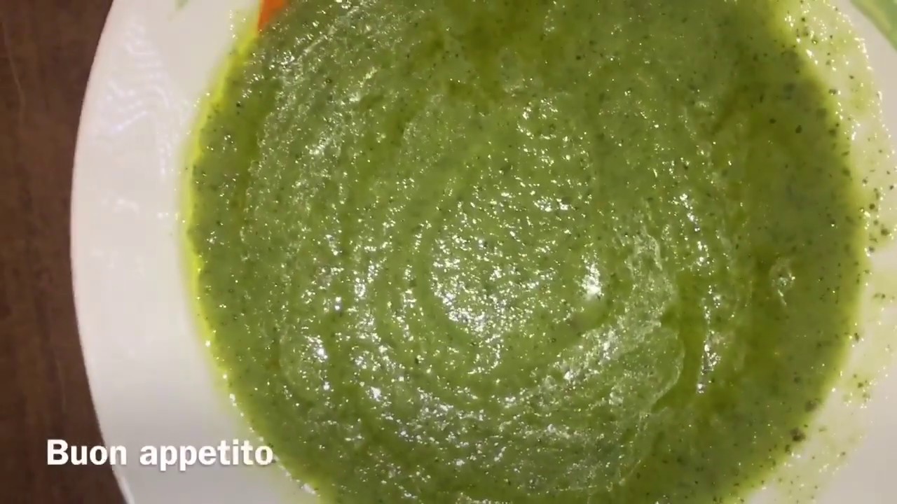 Vellutata di zucchine e zenzero senza patate