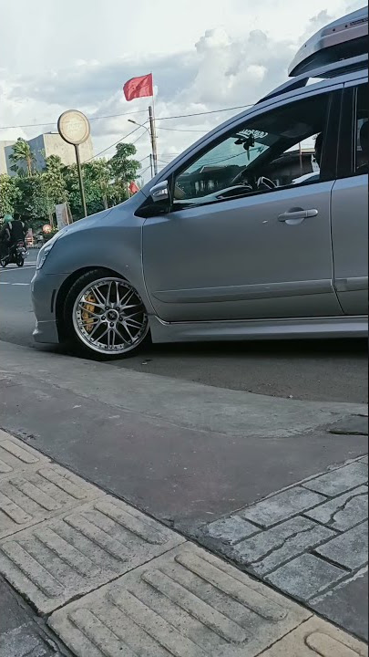 Modifikasi Grand Livina Elegan