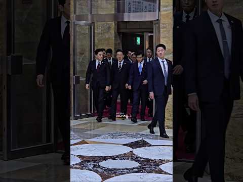 #이재명 대통령, <strong>시정연설</strong> 위해 국회 본회의장 입장하는 모습ㅣ#강훈식 #우원식