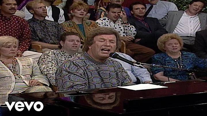 Bill & Gloria Gaither - When You Pray (Live)