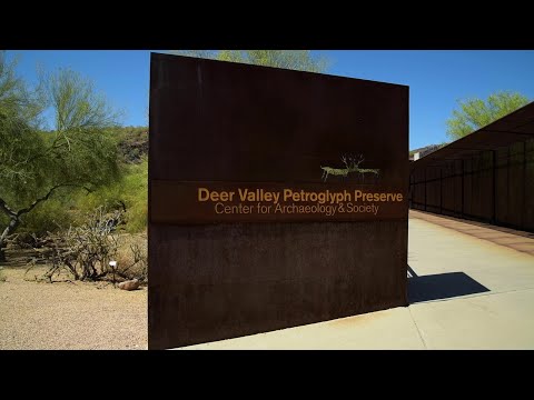 Video: Deer Valley Petroglyph Preserve u North Phoenixu