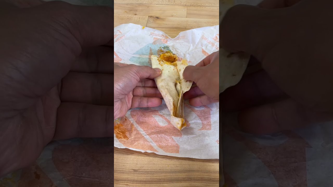 Taco Bell BUDGET Quesarito | HellthyJunkFood