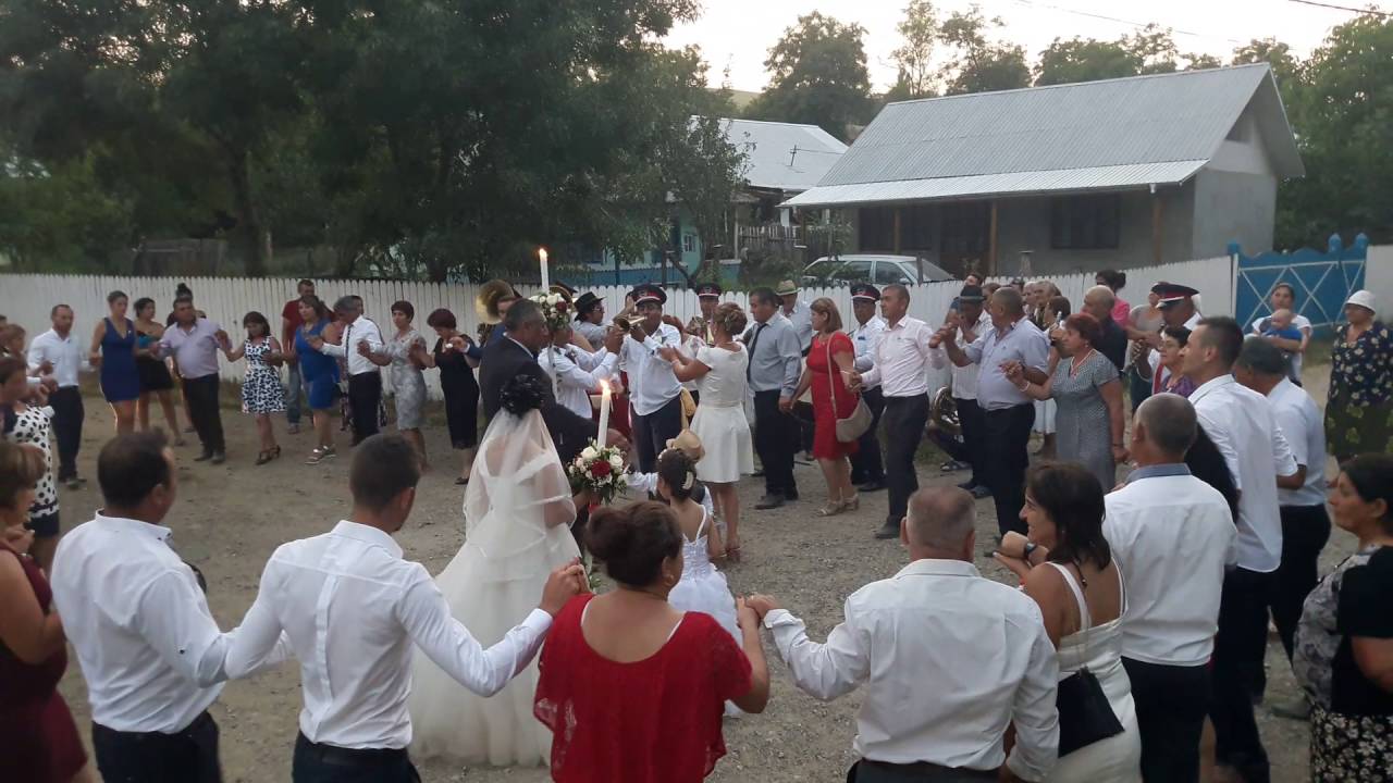 Fanfara de la Valea Mare - Nunta lui Costel Sarambel (2) 2016#