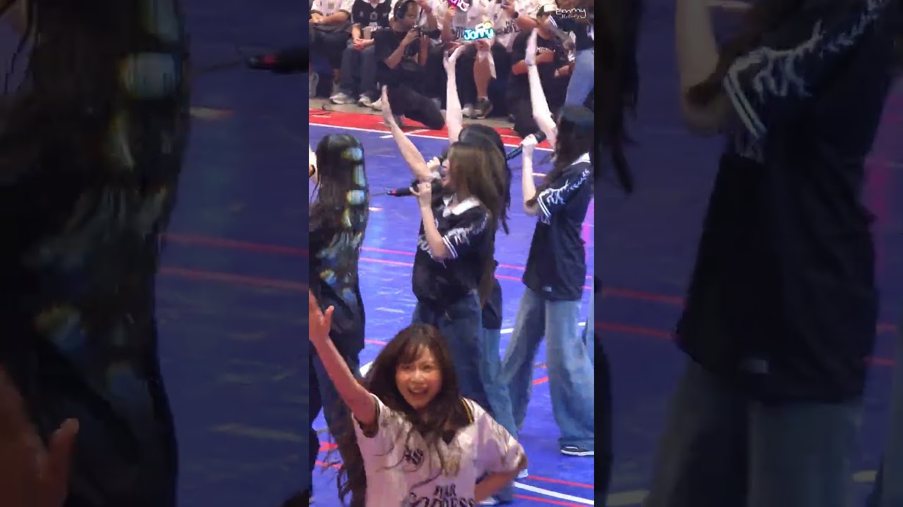 [Side View] Emmy BNK48 - 