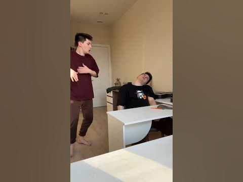 Мозг выдаёт ошибку #shorts - YouTube