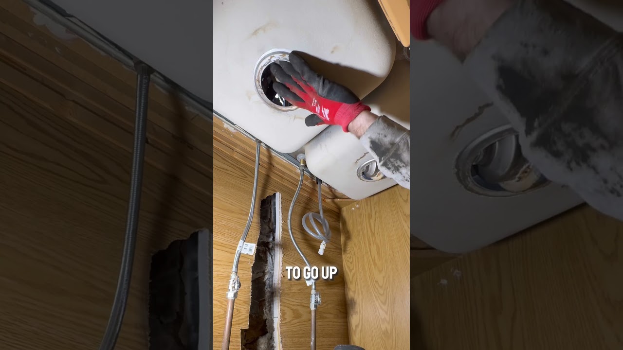 ремонт кухонной сливной трубы 