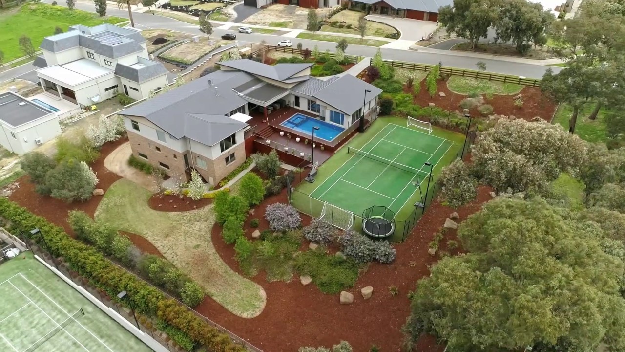 22 Plenty Views Boulevard, Plenty For Sale Barry Plant Bundoora David