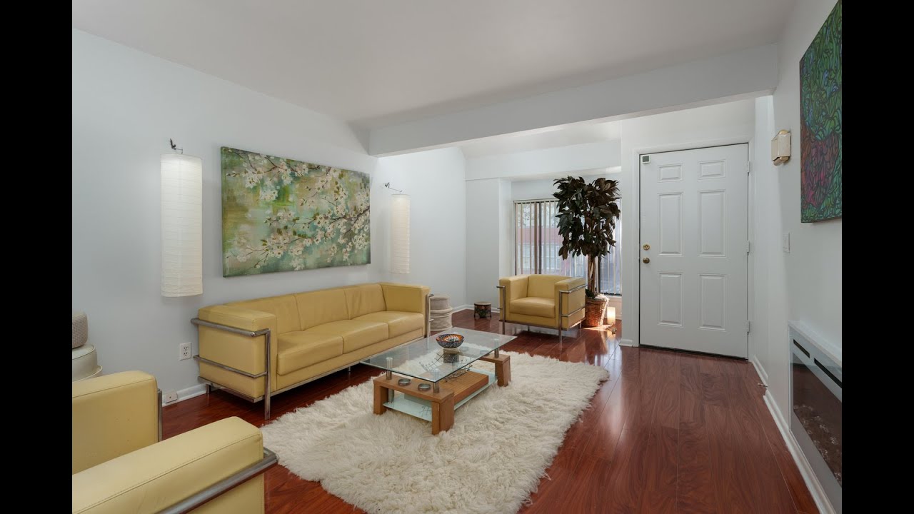 Trenton, NJ Townhome For Sale: 105 Jackson Street | Trenton, New Jersey 08611 (Mill Hill)