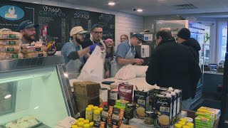 High winds and cold don't deter customers at Glenview's Harrison's Poultry