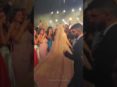 الفستان الثاني للعروس