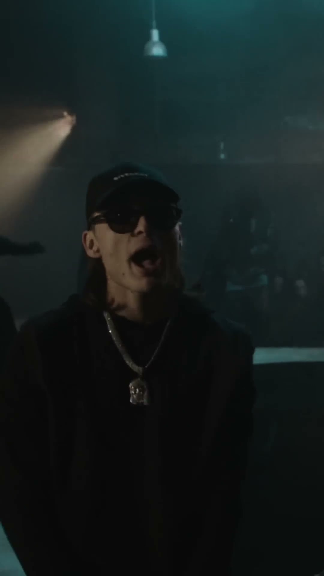 BELLAKEO - Peso Pluma, Anitta