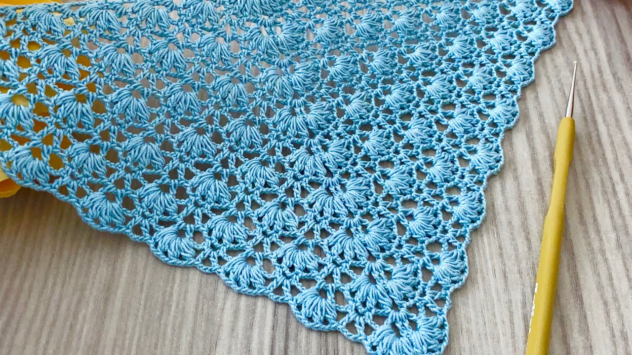🩵Incredibly Beautiful and Easy Crochet Pattern Triangle Shawl Pattern Making