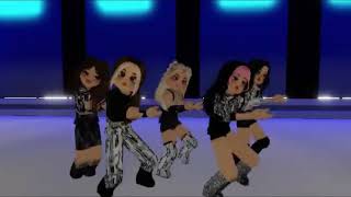 WANNABE (THE MOON) DEBUT ROBLOX - ENTRENT