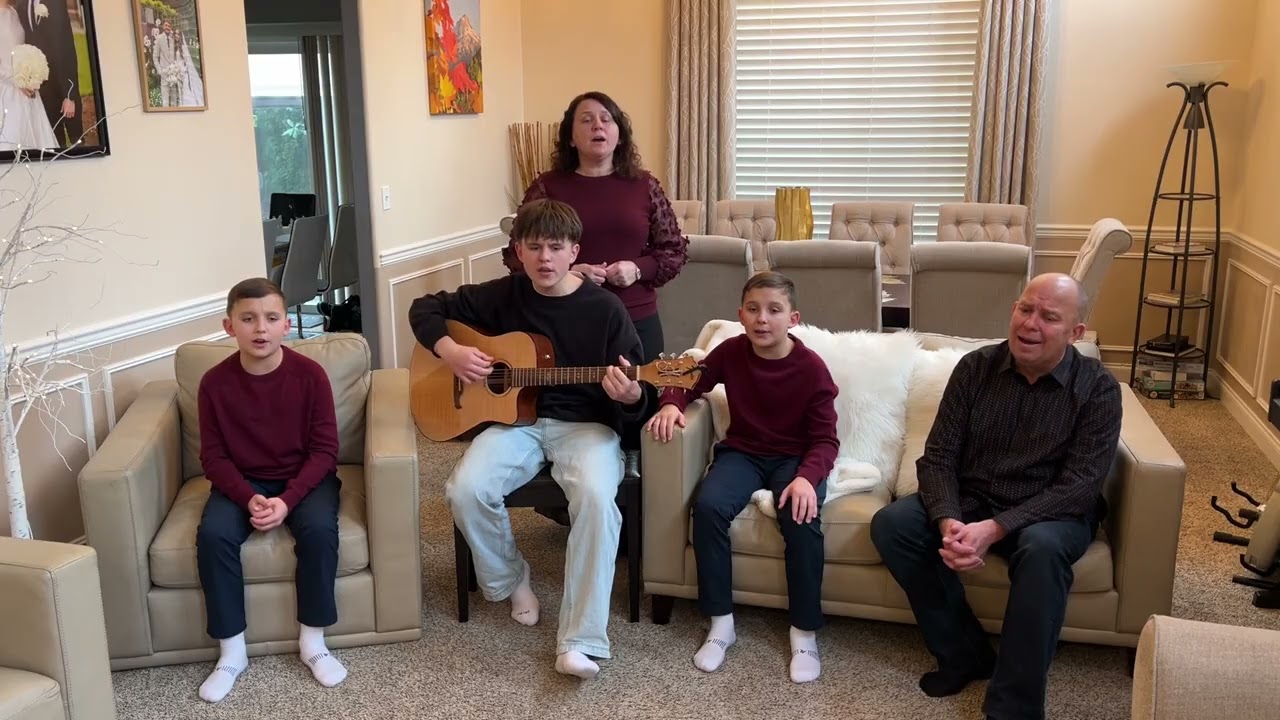 Не падай духом йди вперед . Сімейний спів