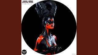 Let me see that body move