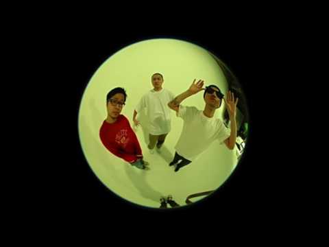 いいんじゃない (2010) Mash Up by PUNPEE