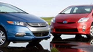 2010 Toyota Prius vs. 2010 Honda Insight | Comparison Test | Edmunds.com 2010 Toyota Prius vs. 2010 Honda Insight | Comparison Test | Edmunds.com