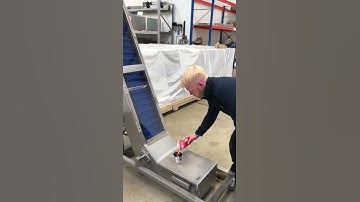 Asmech Systems Ltd - Flighted Modular Belt Conveyor