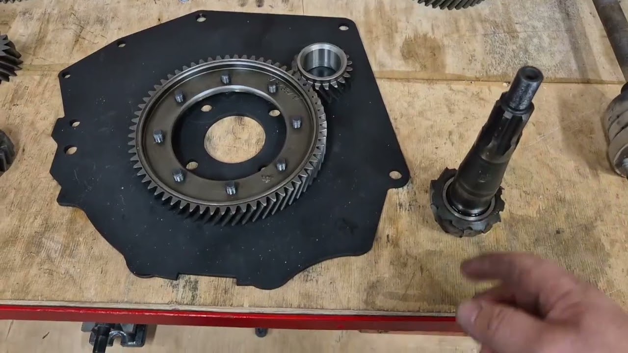 Понижающий редуктор для минипогрузчика(минитрактора) с подключением НШ. Мысли вслух.