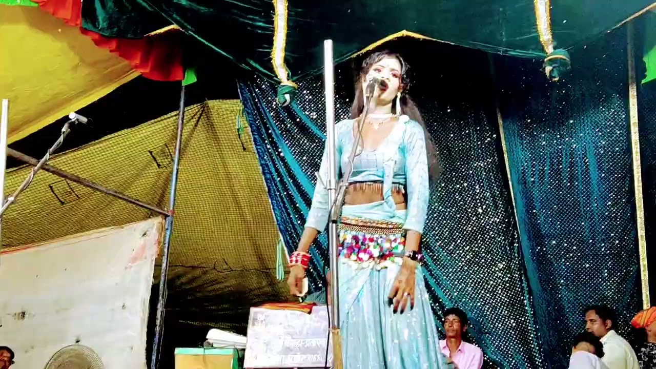 शिवा डांसर भाई की नौटंकी आप सभी देख सकते हैं