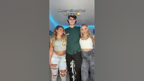 Two is better than one🤣 #boyfriend #comedy #couples #funny #girlfriend #short #jokes #relationship