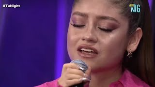 Miedo de sentir - Karol Sevilla - Versión acústica en lo programa exa tv Resimi