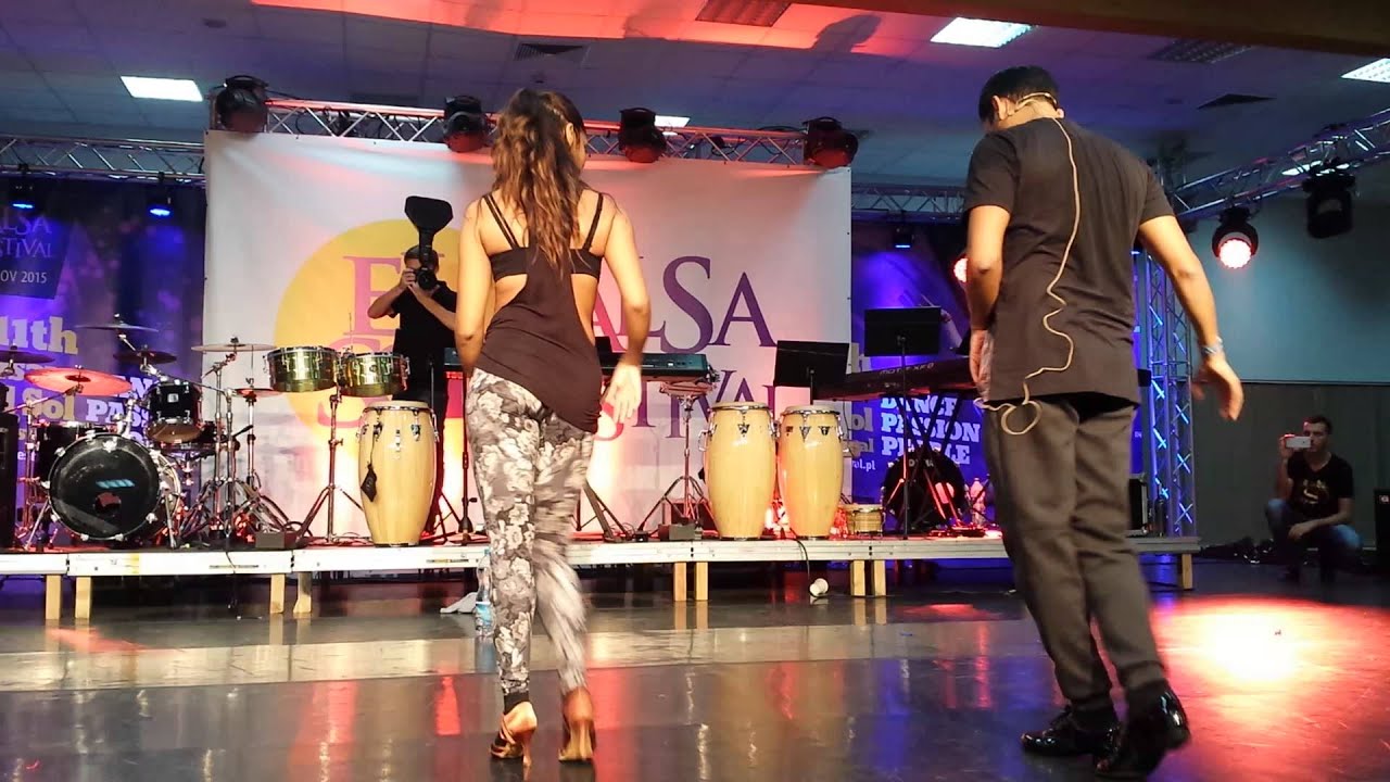 Adolfo Indacochea & Tania Cannarsa - musicality class on2 (El Sol Warsaw Salsa Festival 2015)