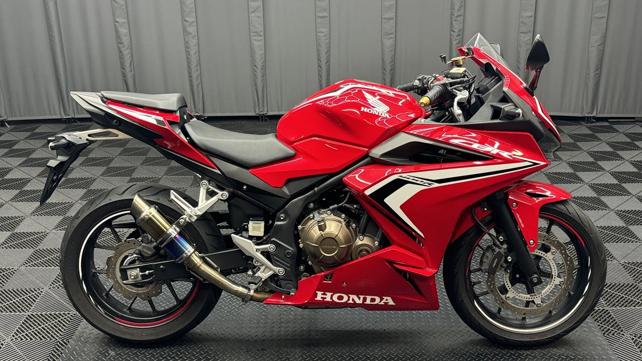 Sold: 2020 CBR400R Grand Prix Red, 9,689km, aftermarket slip-on