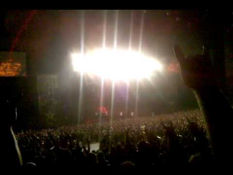 Joey Jordison doing a small drum solo at the Rockstar Energy Mayhem festival in Hartford,CT July 24th, 2010.