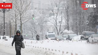 LIVE: Heavy Snowfall Hits Philadelphia Suburbs Shutting Roads and Stunning Pennsylvania | AL14