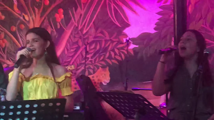 Vernica Vanegas, Eres tu, en Vivo.