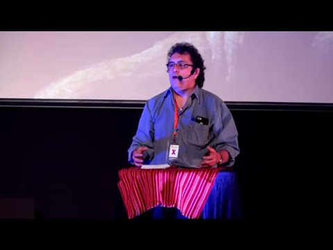 Jóvenes y globalización: paradojas y desafíos | Xavier Jordán Arandia | TEDxUnivalleCochabamba