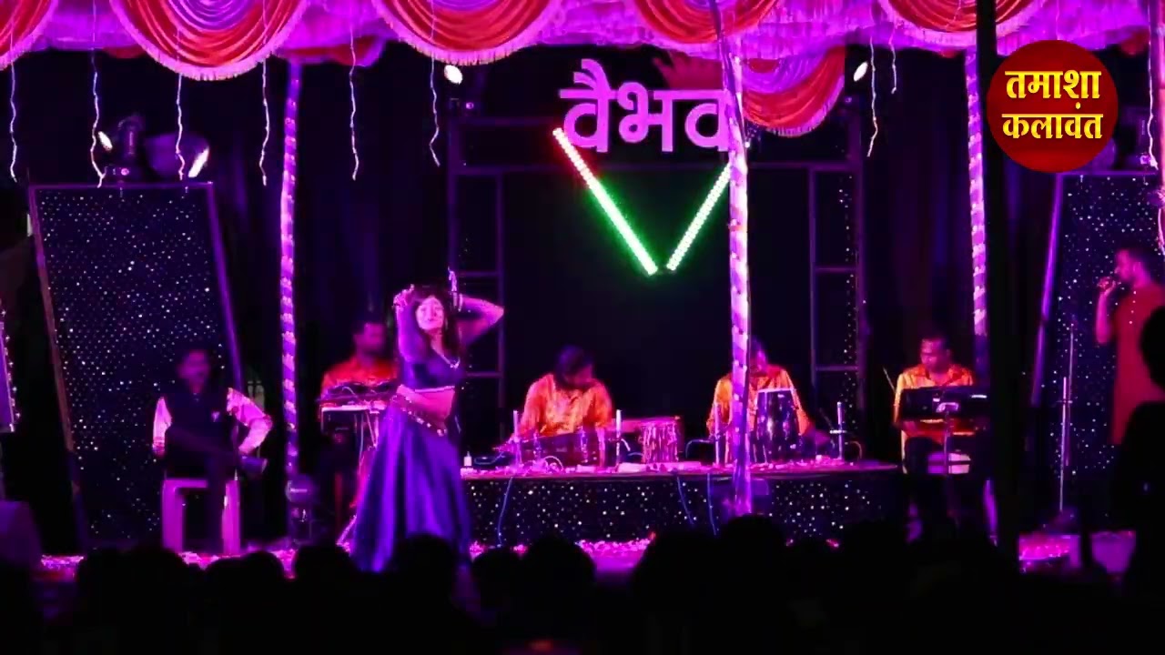 दिलात झापुक झुकूप वाजतय गं | गाण्यावर धमकेदार डान्स | मुंबईची कलाकार | तमाशा मंडळ वैभव ओरकेष्ट्रा